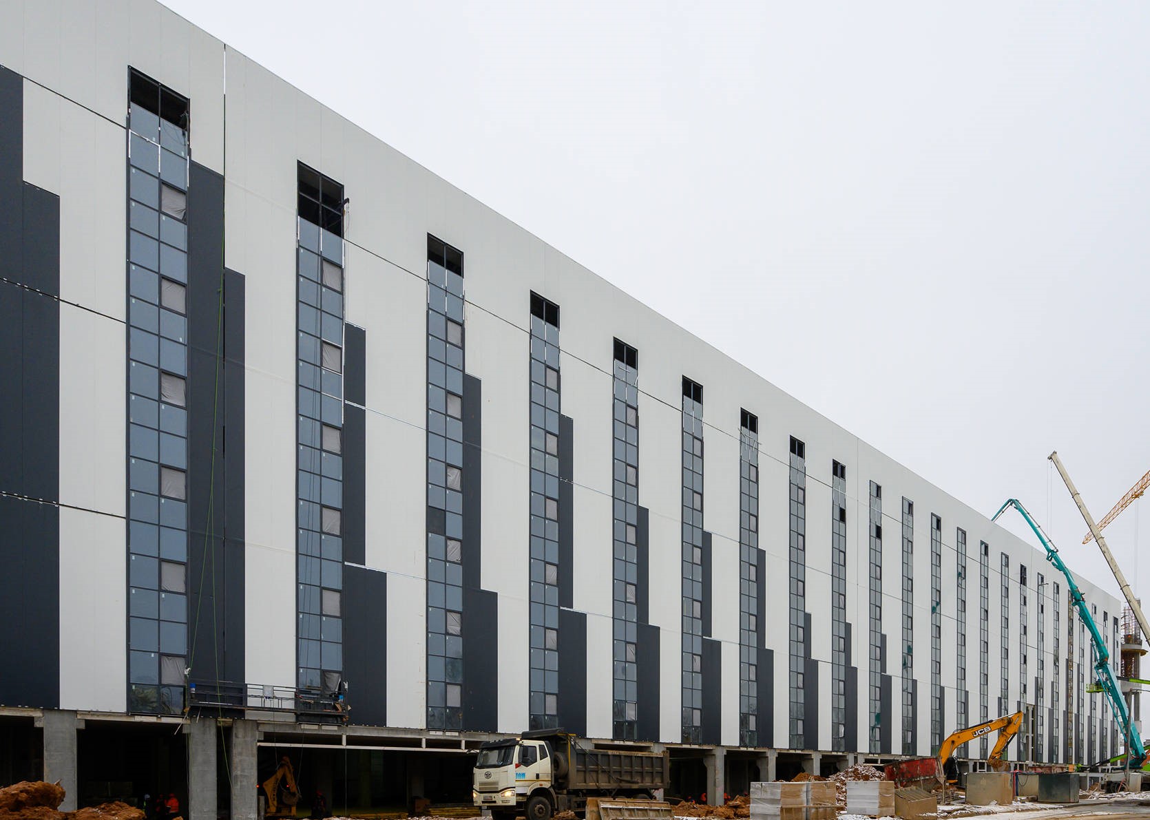 Завершилось возведение каркаса здания промышленного парка «AFI Пром Алтуфьево»